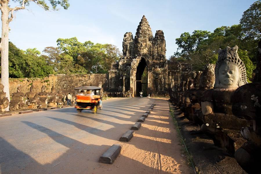 Jižní brána Angkor Thom